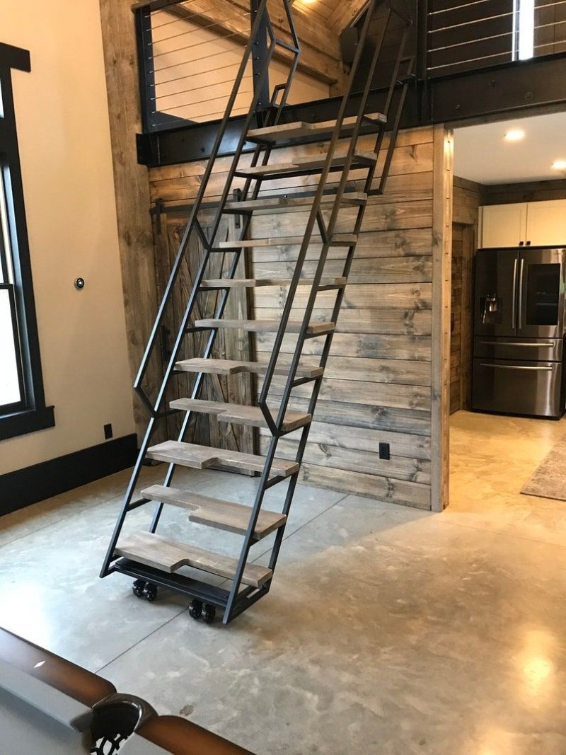 Loft staircase made of metal