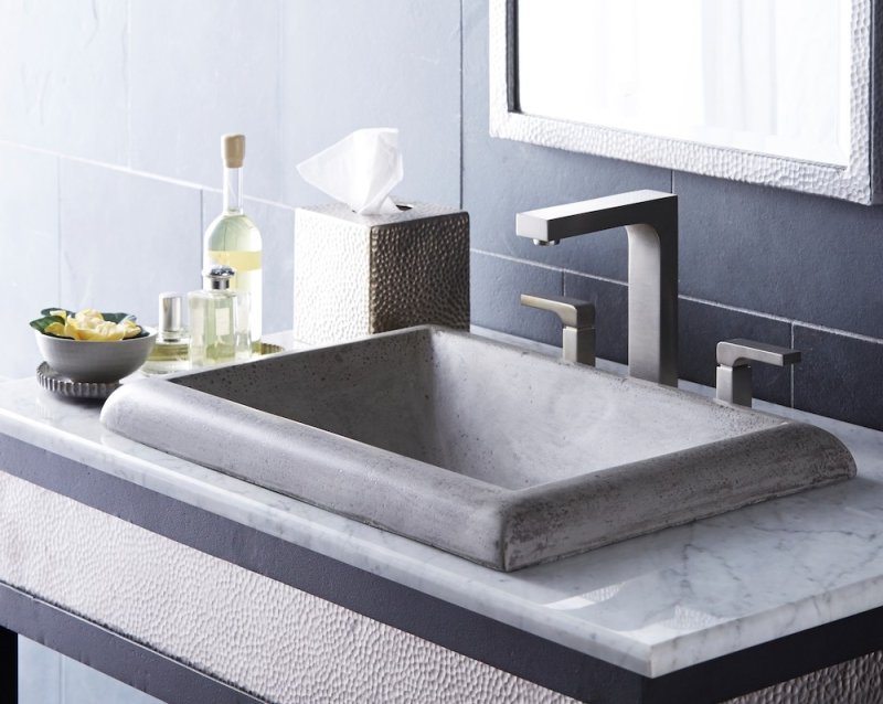 Concrete sink