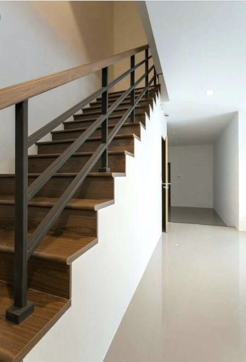 Loft monocosoura staircase