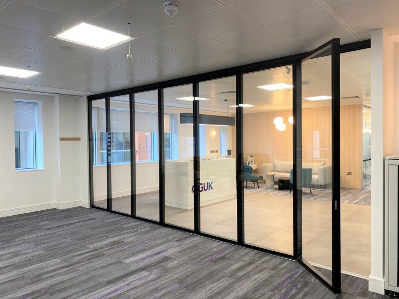 Glass partition