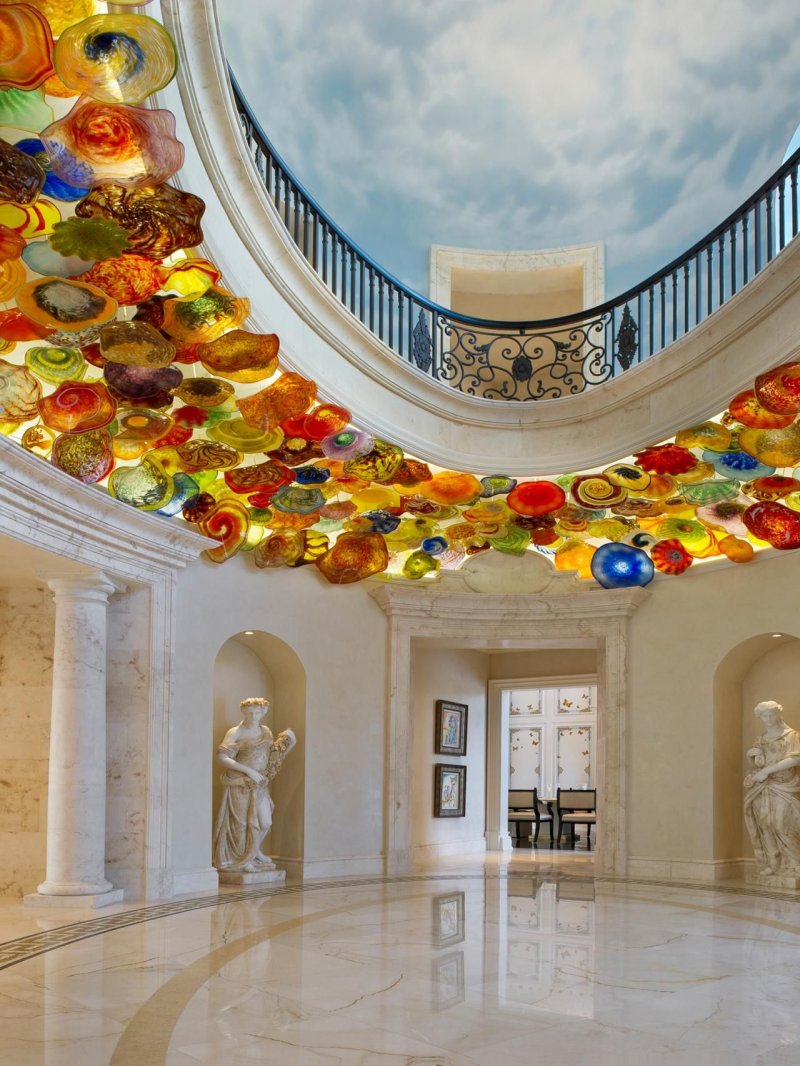 Dale Chihuli ceiling in Belladzhio