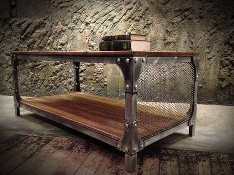 Loft -style coffee table