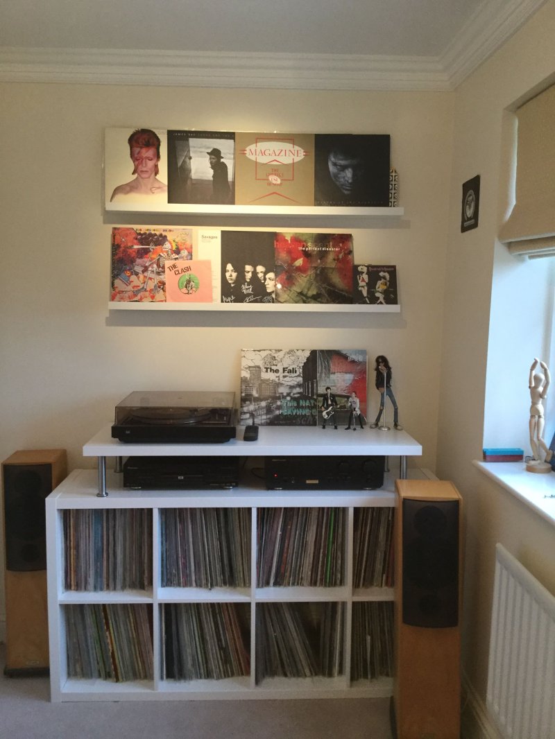 Kallax IKEA vinyl