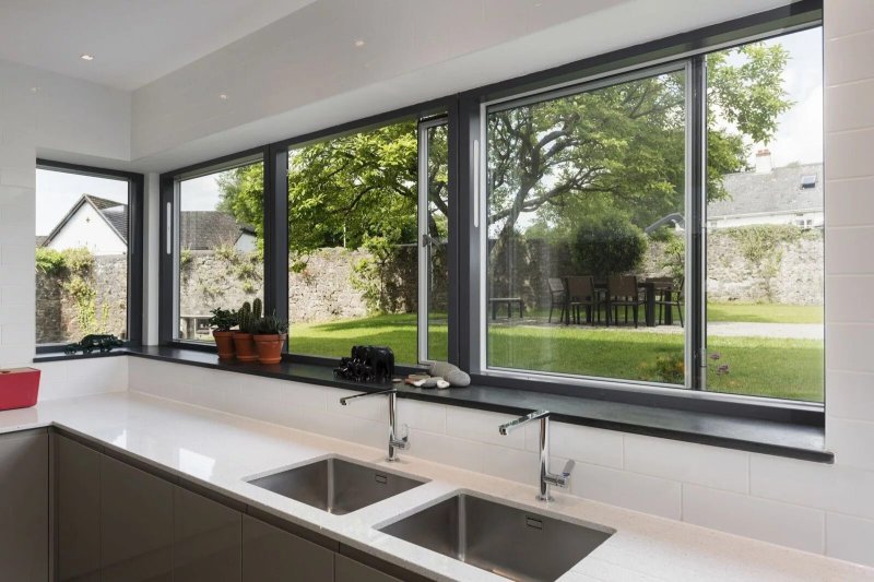 Panoramic glazing rehau