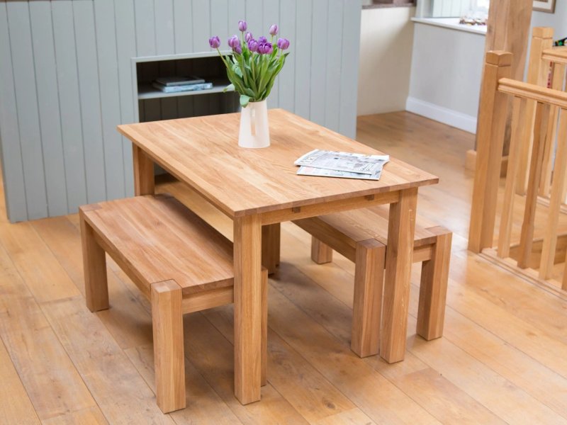 DIY kitchen table made of wood