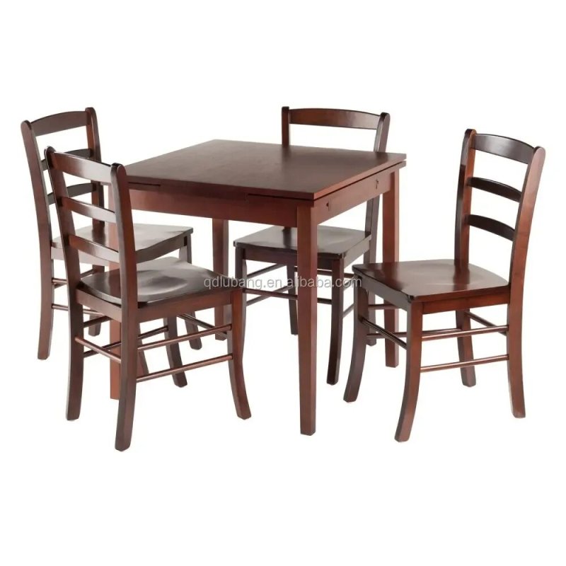 Set a table and chairs for kitchen