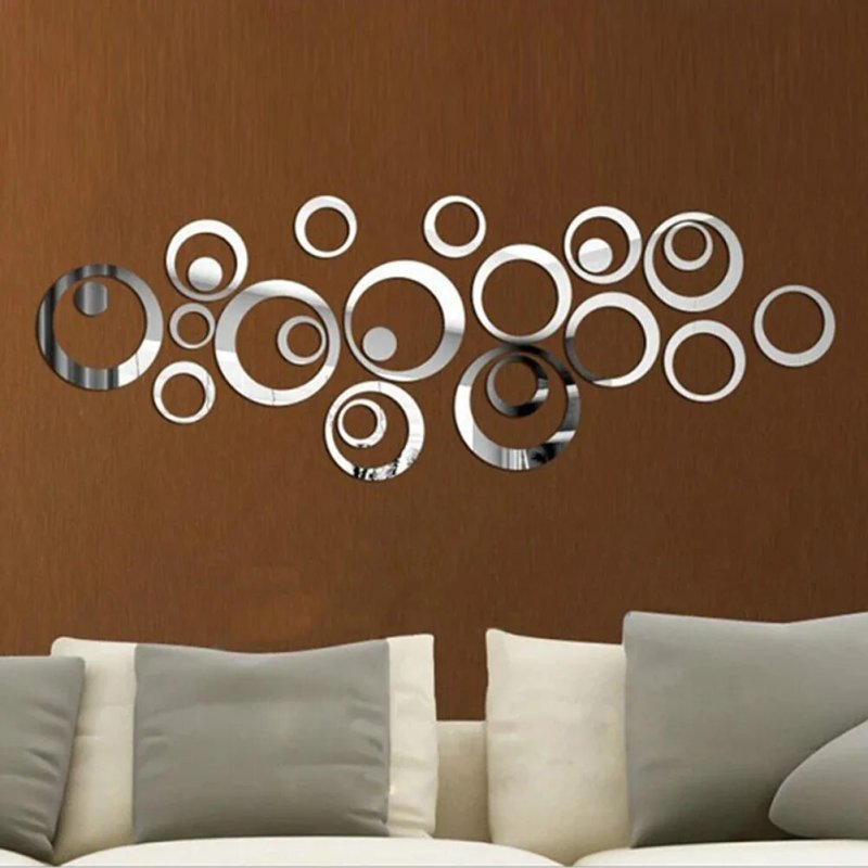 Decor on the wall circles