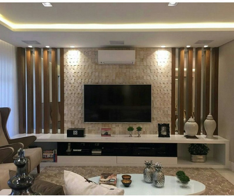 Wall design with TV