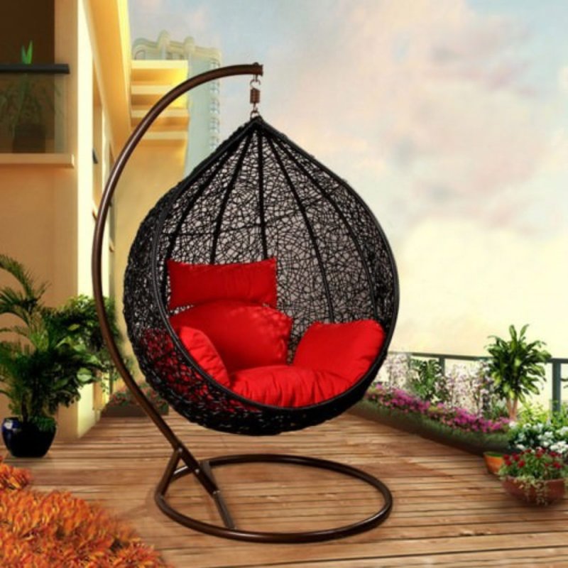 Suspended chair cocoon