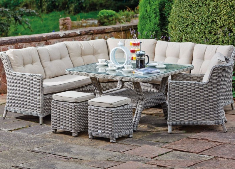 Set of garden furniture from artificial rattan