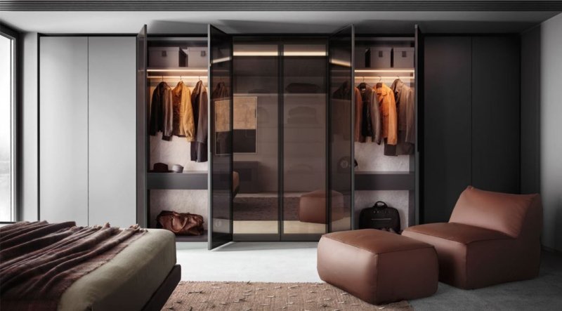 Glass wardrobe in the bedroom