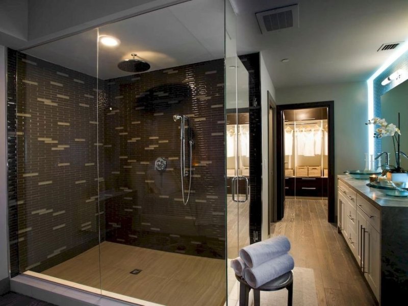 Modern shower room