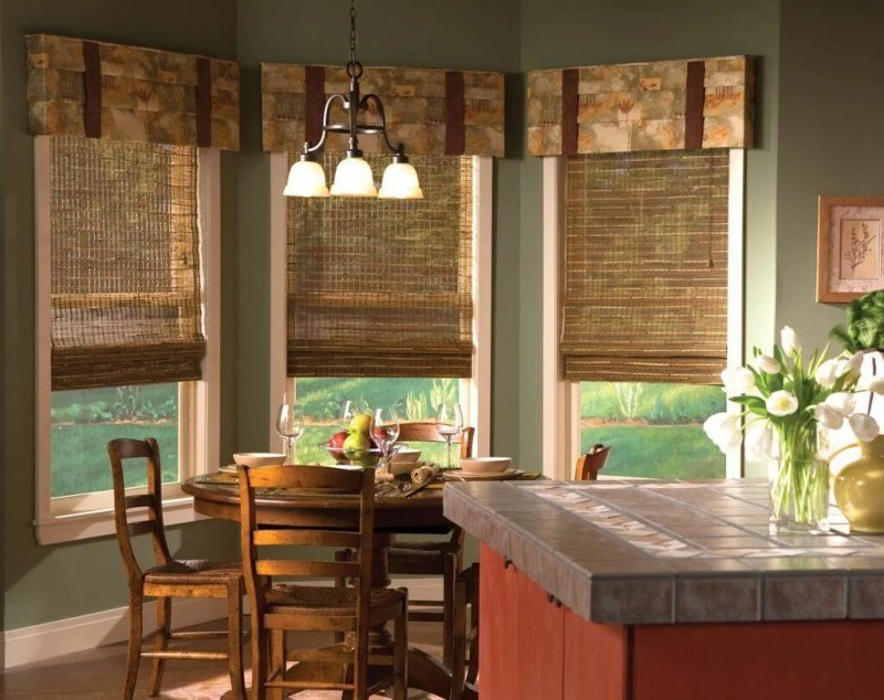 Roman curtain for a kitchen in a modern style