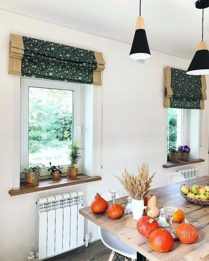 Roman curtains for eco -style kitchen