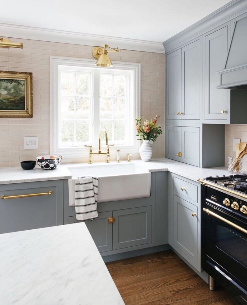 Kitchen in the style of Provence Design