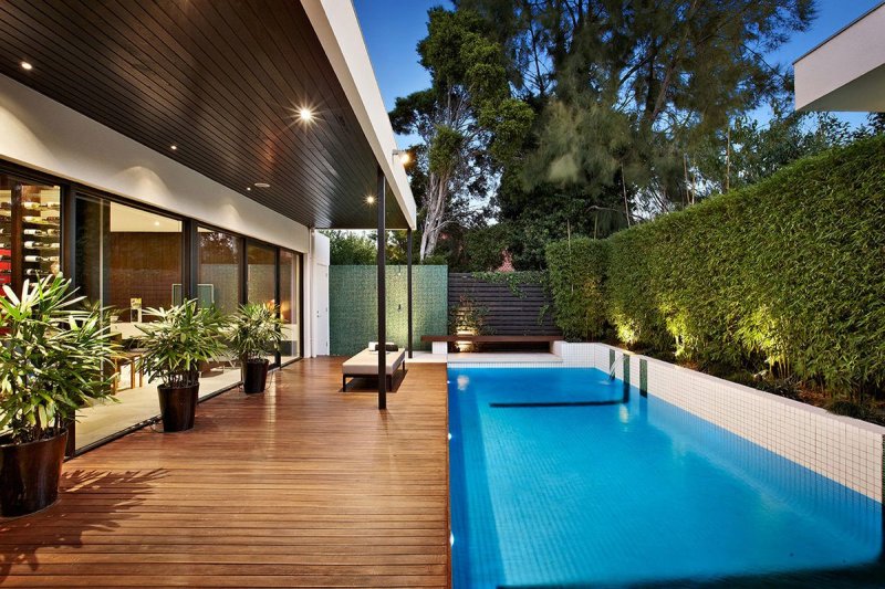 House with a pool