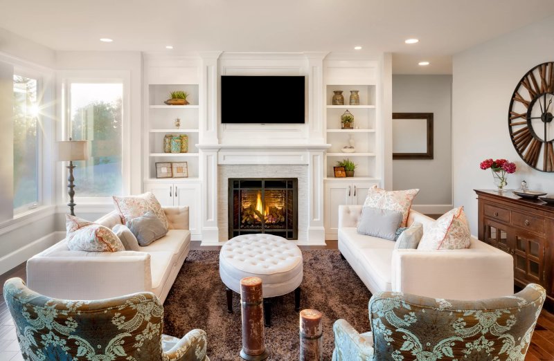 Living rooms with fireplace