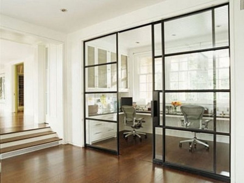 Glass partition