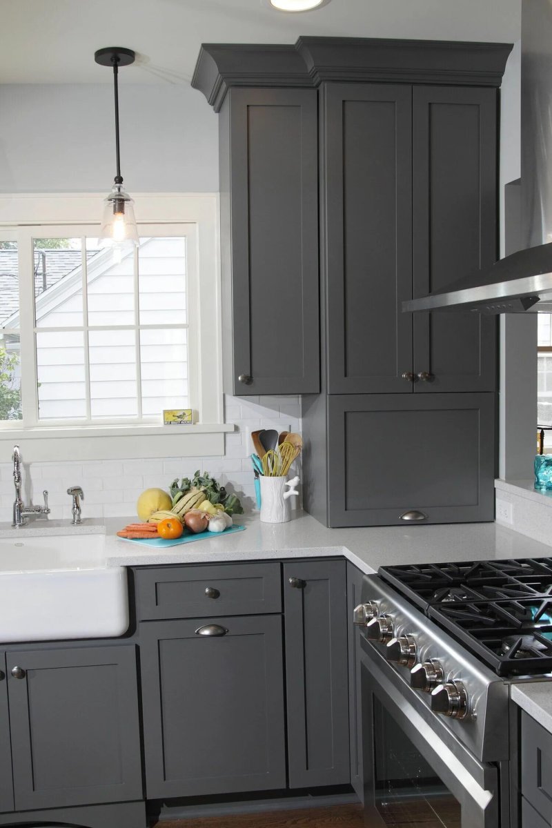 Dark gray kitchen