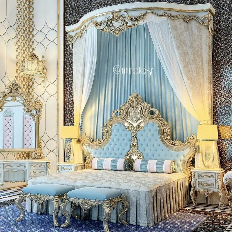 Royal bedroom style Rococo