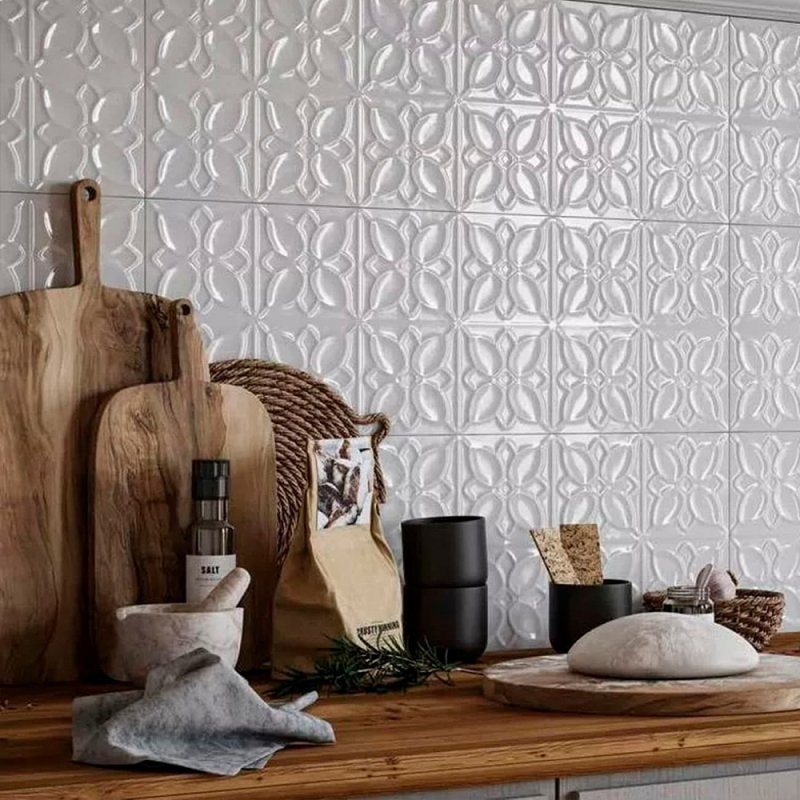 Tile Meisssen Lissabon relief white 25x75