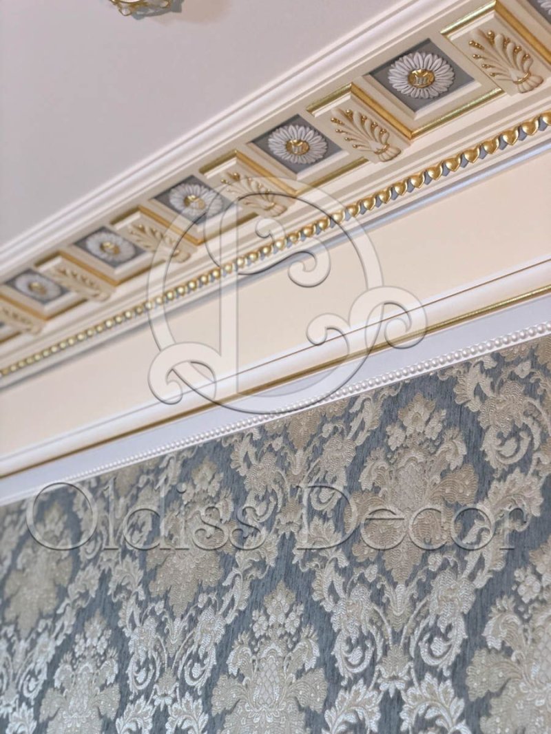 Stucco molding in the interior