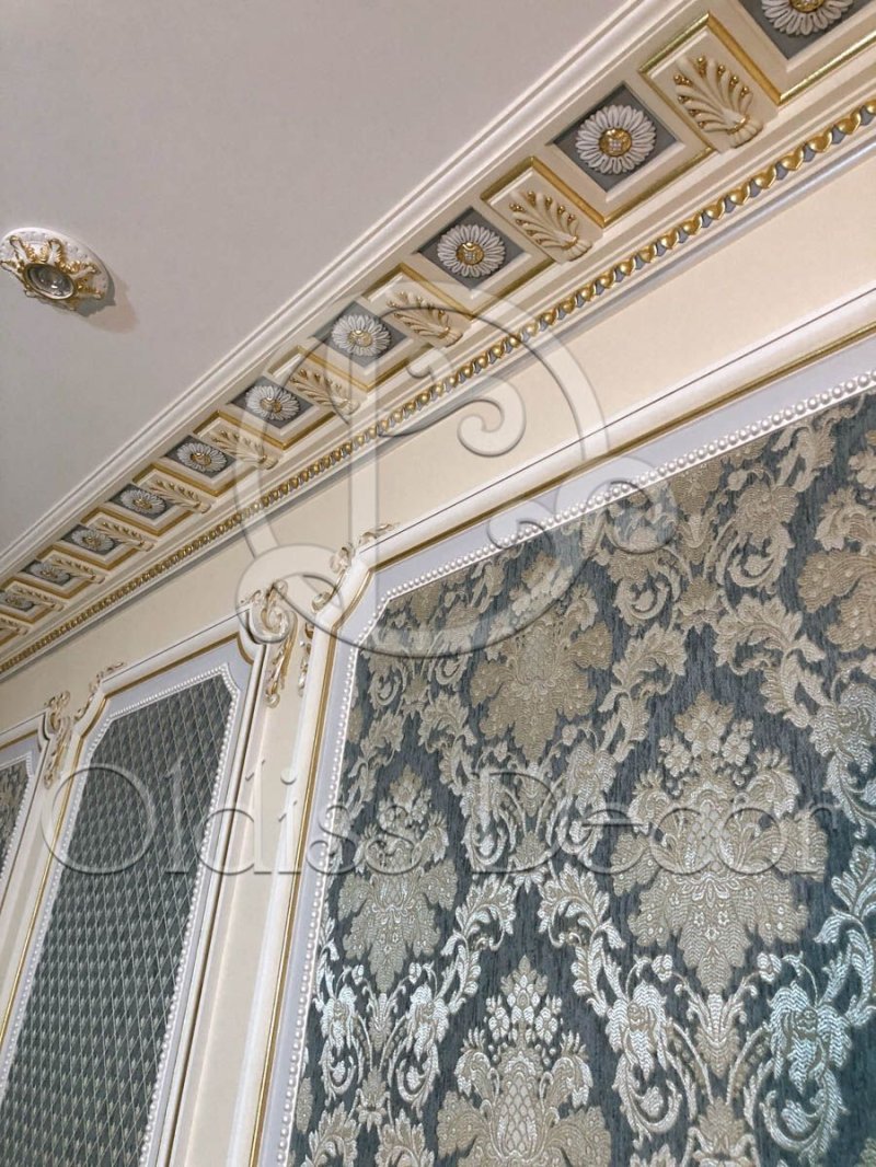 Stucco molding in the interior