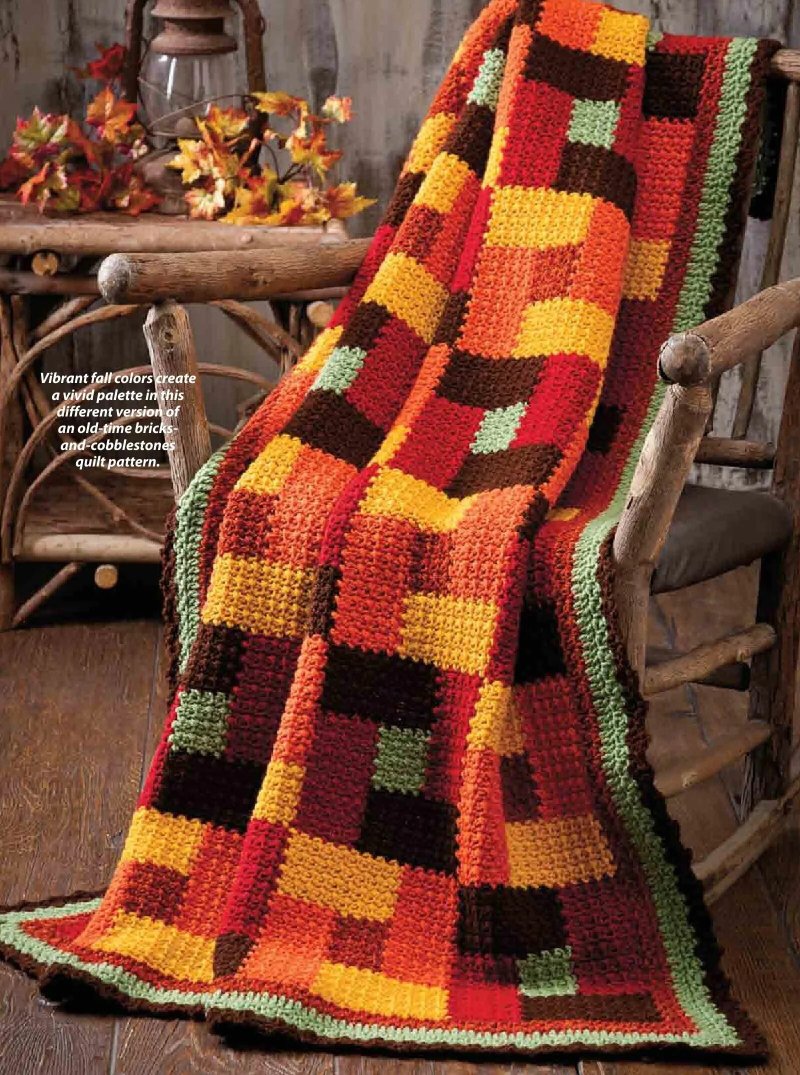 Knitted plaid from squares