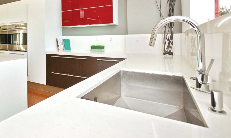 The countertop techno -stone quartz