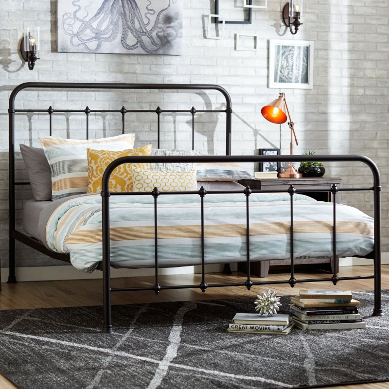 Metal double bed