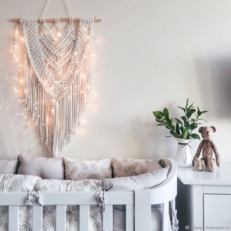 Macrame panel in the interior