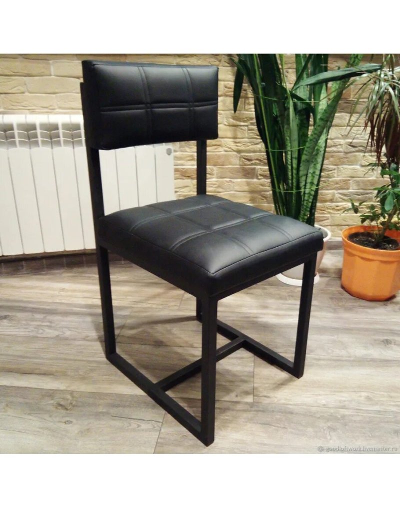 Chair Loft 08942