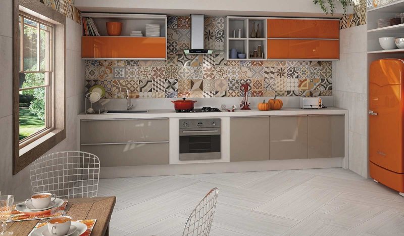 Kitchen tiles per apron