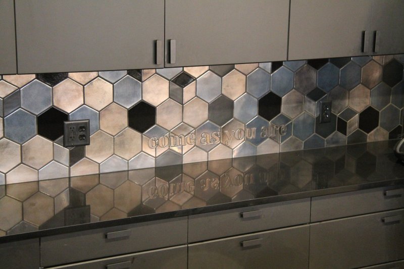 Hexagon tiles on a kitchen apron