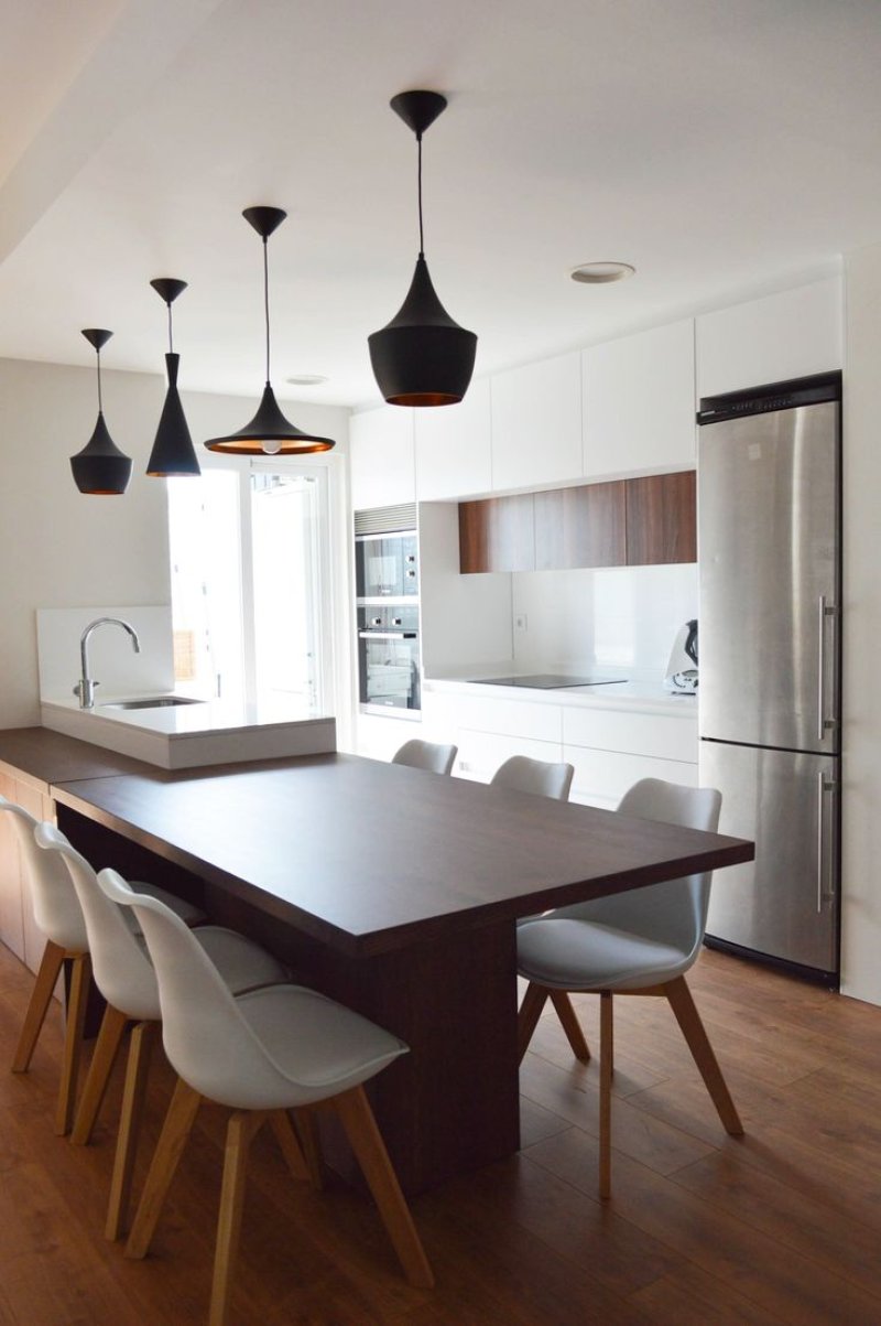 Suspended lamp for the kitchen above the table