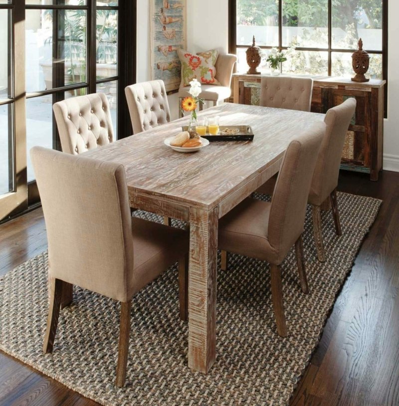 Dining table and chairs for the kitchen