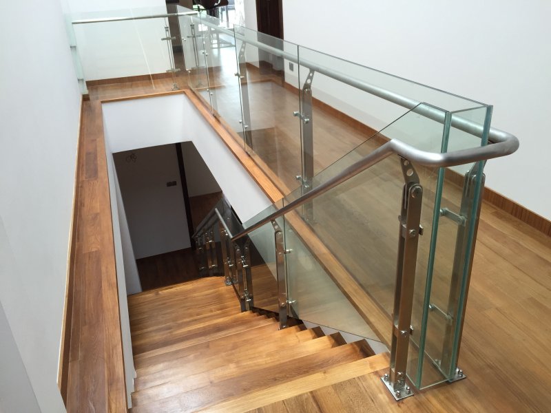 NAYADA Glass Fencing Stairs