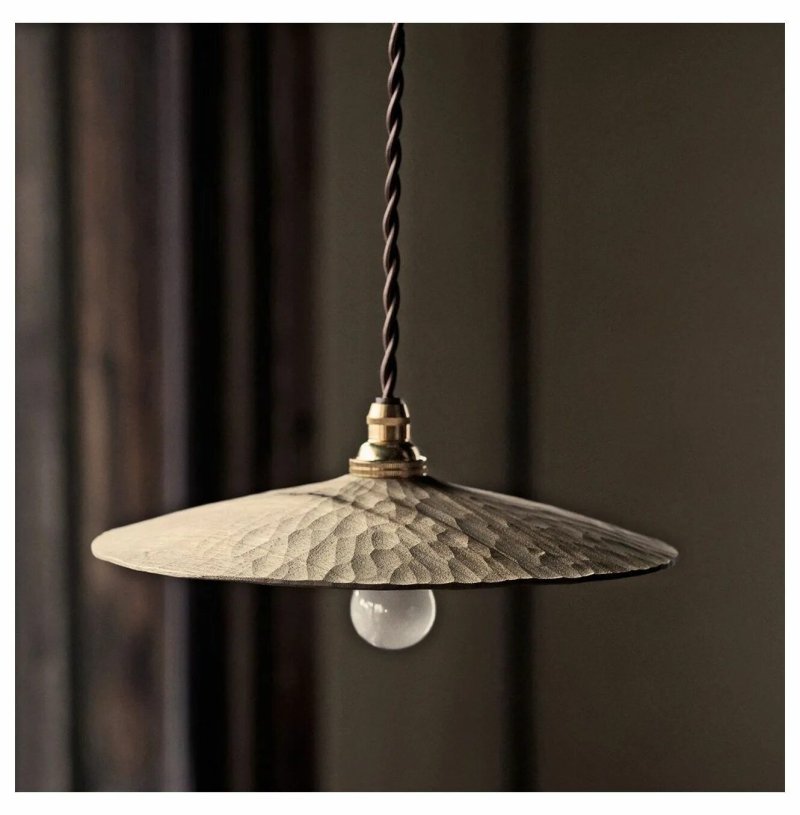 Suspended lamp