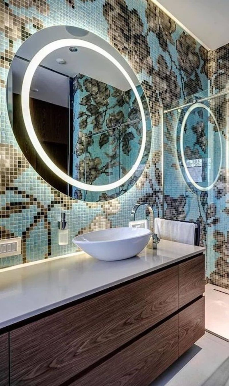 Bathroom design with mosaic