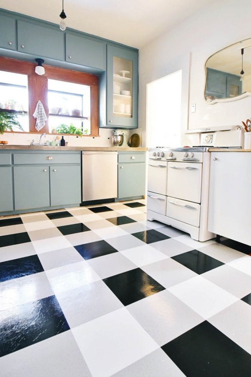 Kitchen floor tiles