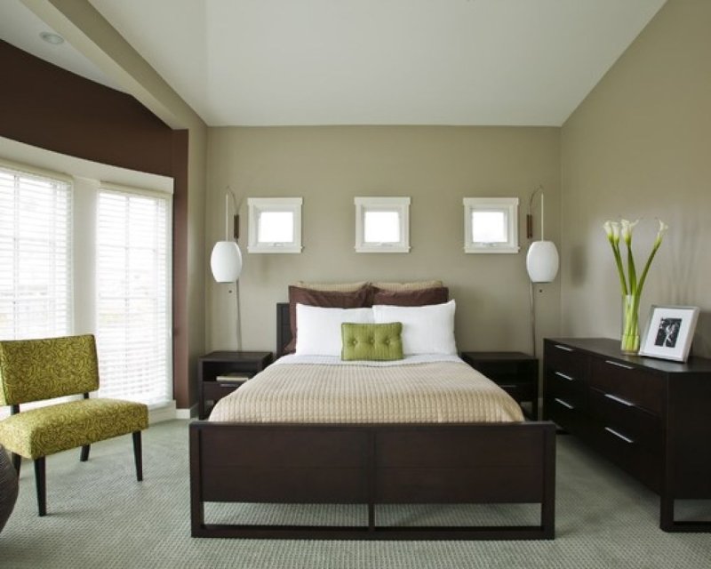 Combination of colors in the interior of the bedroom