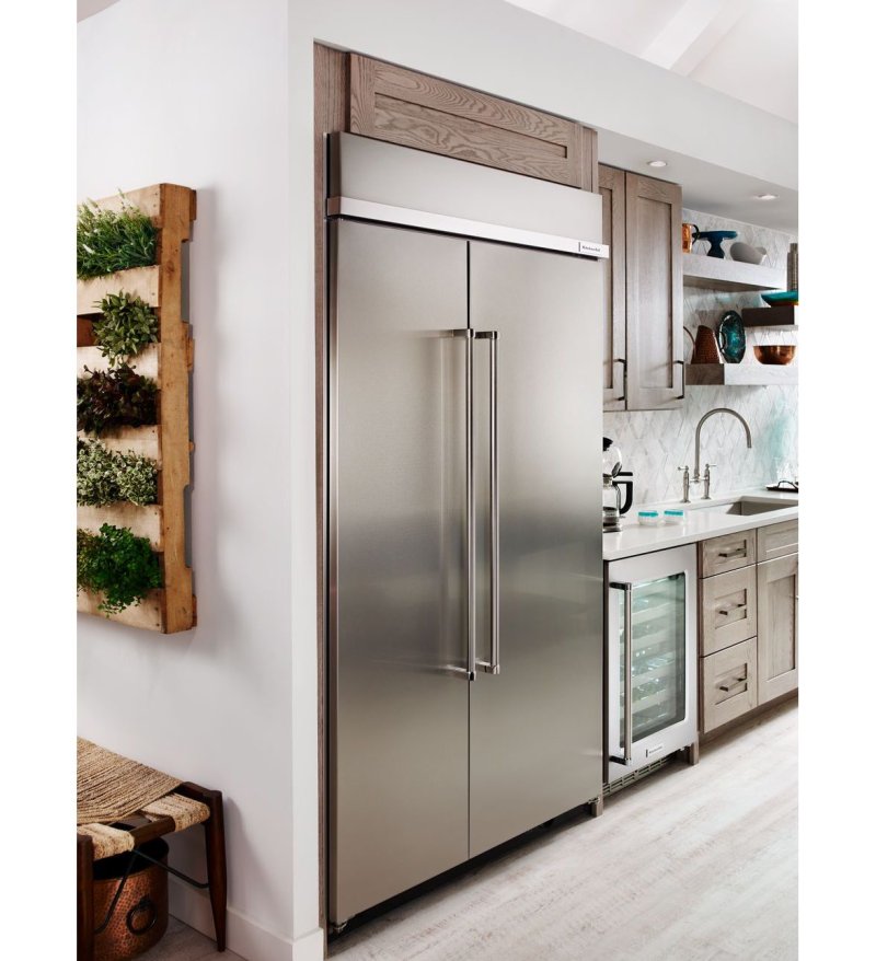 Kitchen with a two -door refrigerator