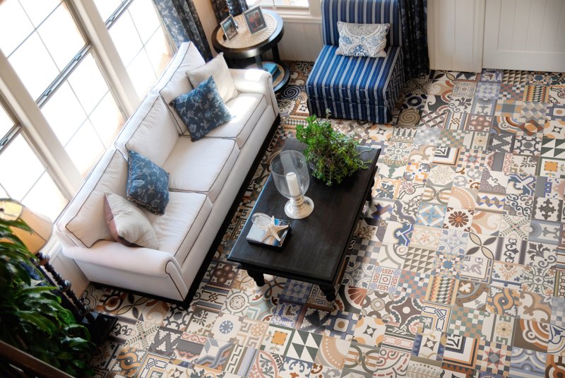 Patchwork tile in the interior