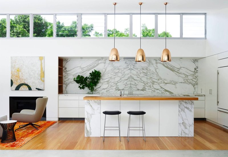 Marble in the interior of the kitchen