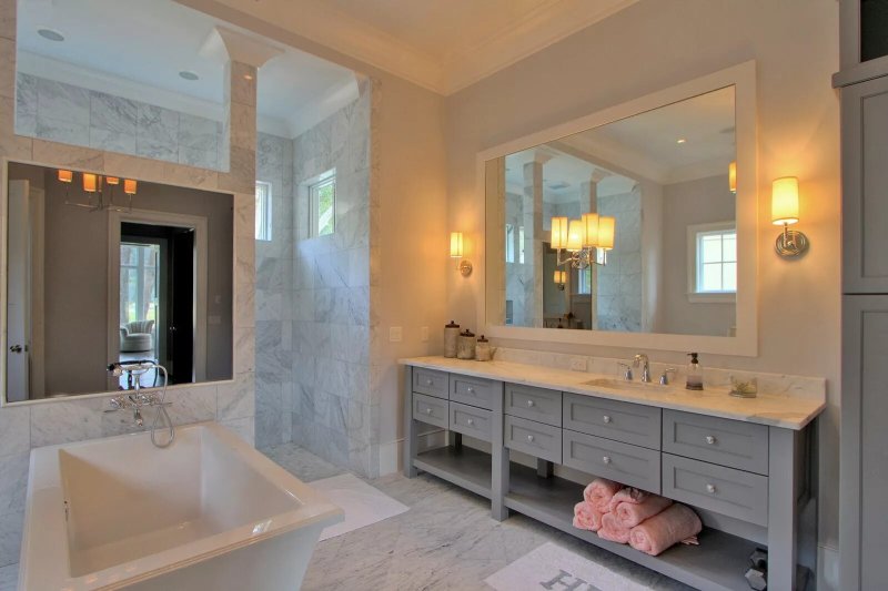 American -style bathroom