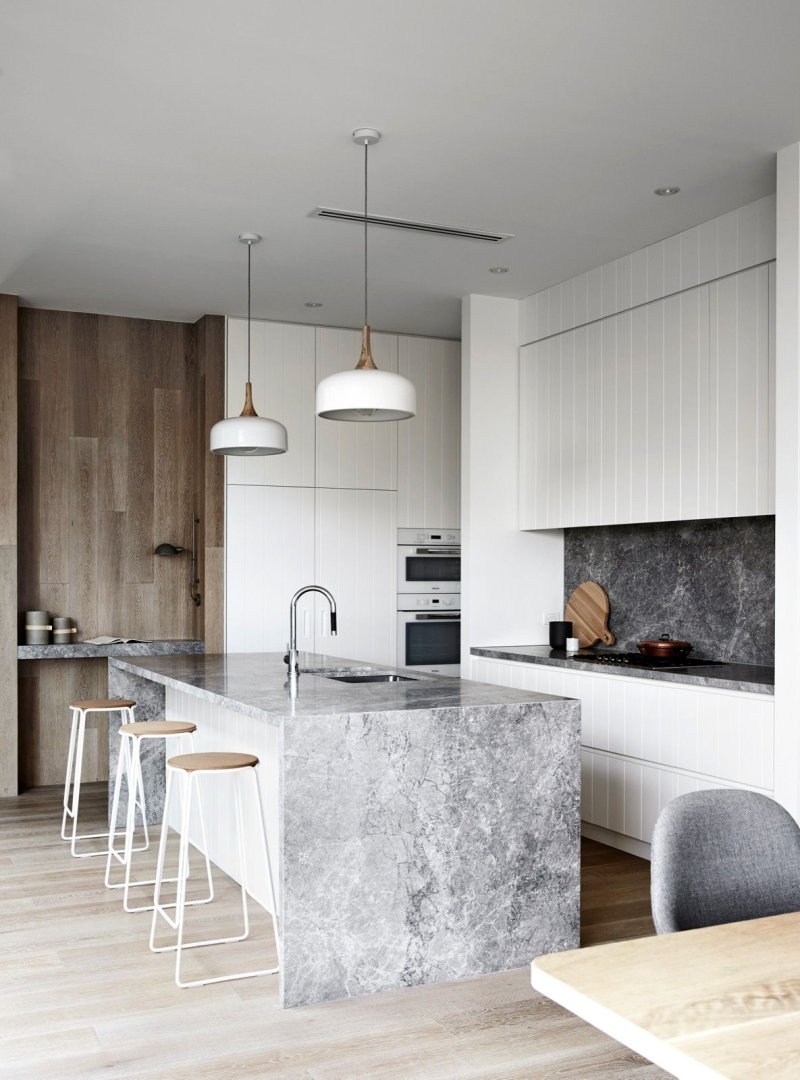 Marble in the interior of the kitchen