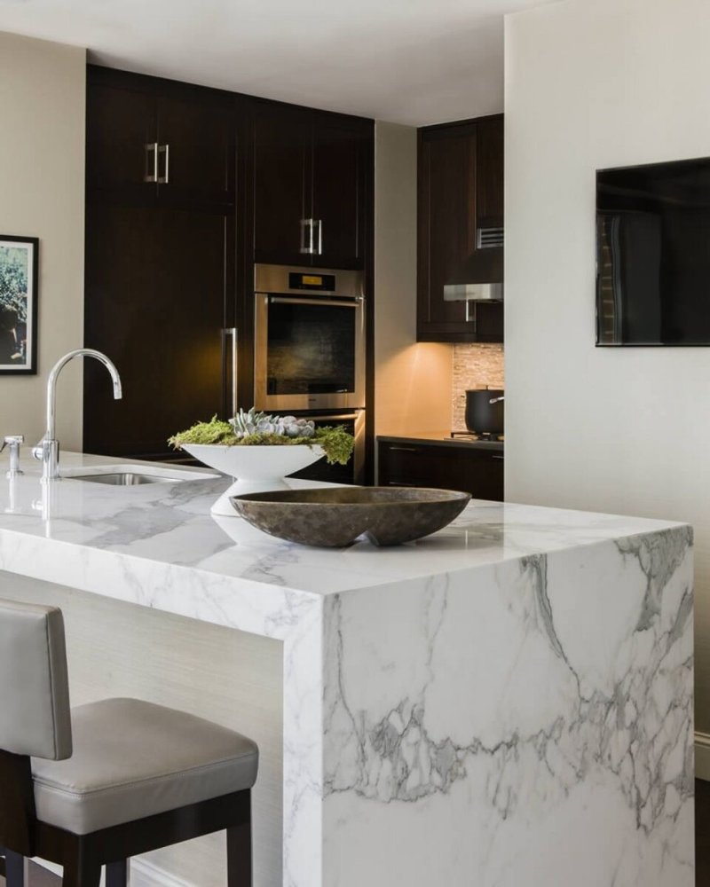 Marble -style kitchen