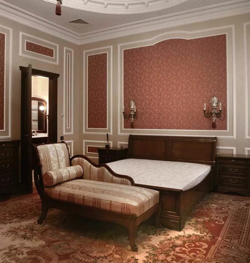 Classical style bedroom design