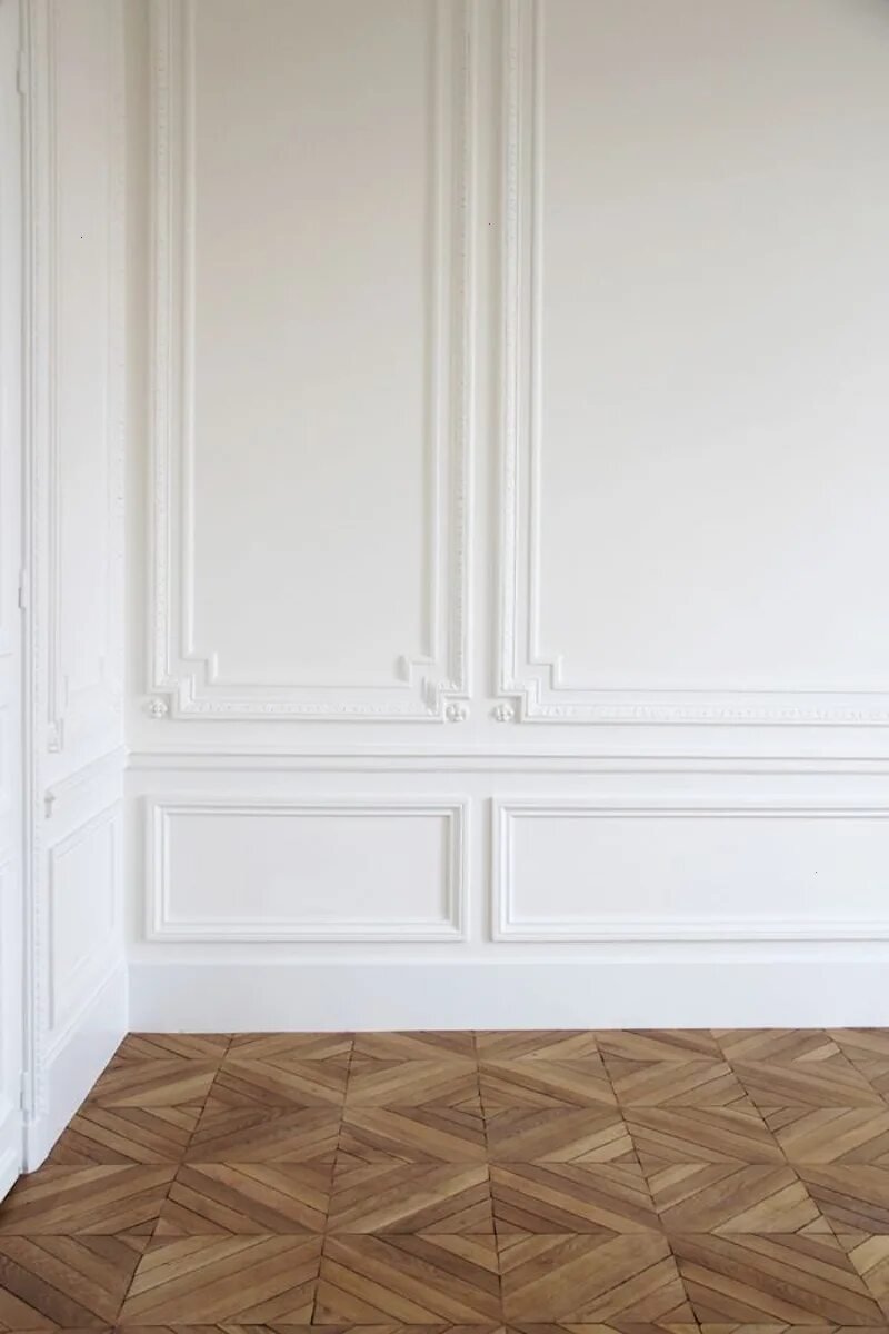 White wall with moldings