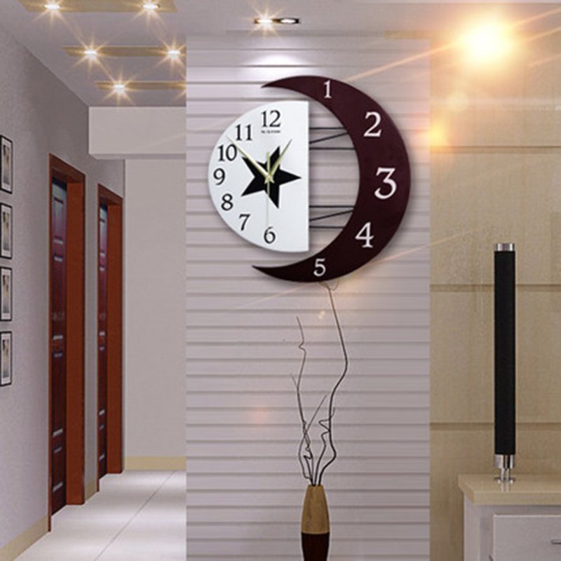 Interior clock